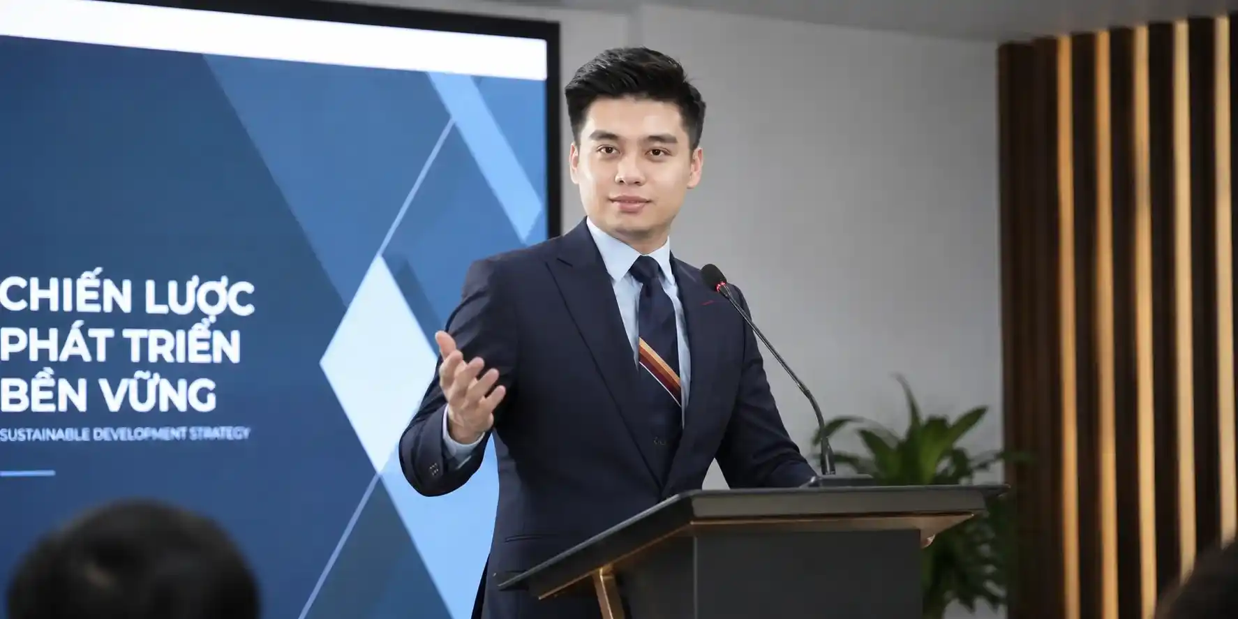 Cách Chơi Tiến Lên 6 Lá - Hướng Dẫn Cách Chơi Cực Chi Tiết 5 CEO Quang Toro